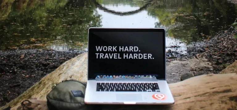 How to Work and Travel at the Same Time